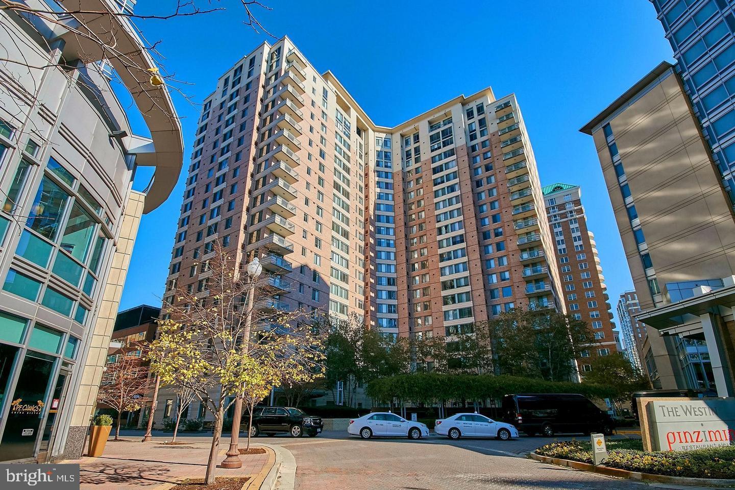 851 North Glebe Road, Unit 714 Arlington, VA 22203 - Photo 1 of 33