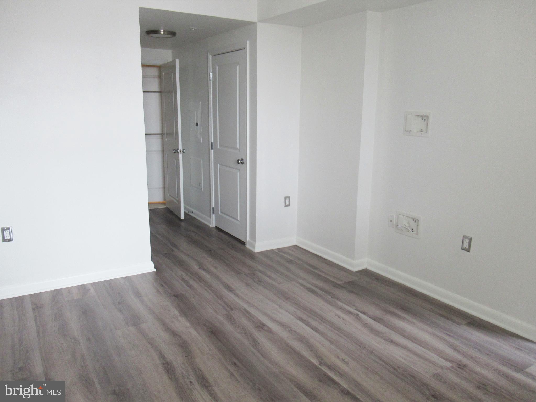 851 North Glebe Road, Unit 714 Arlington, VA 22203 - Photo 14 of 33 Bedroom