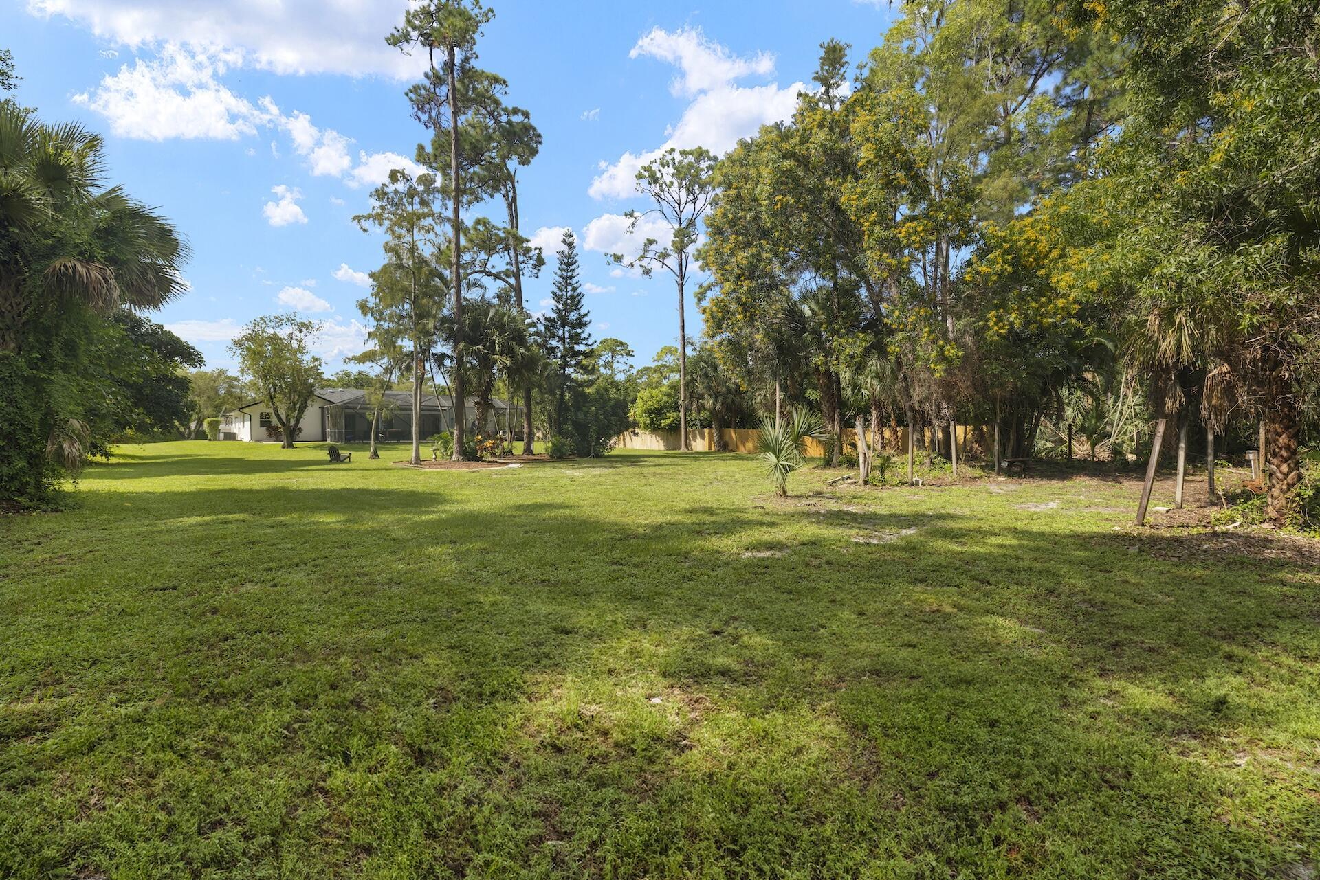 12151 Old Country Road North Wellington, FL 33414 - Photo 27 of 28 0H8A0448