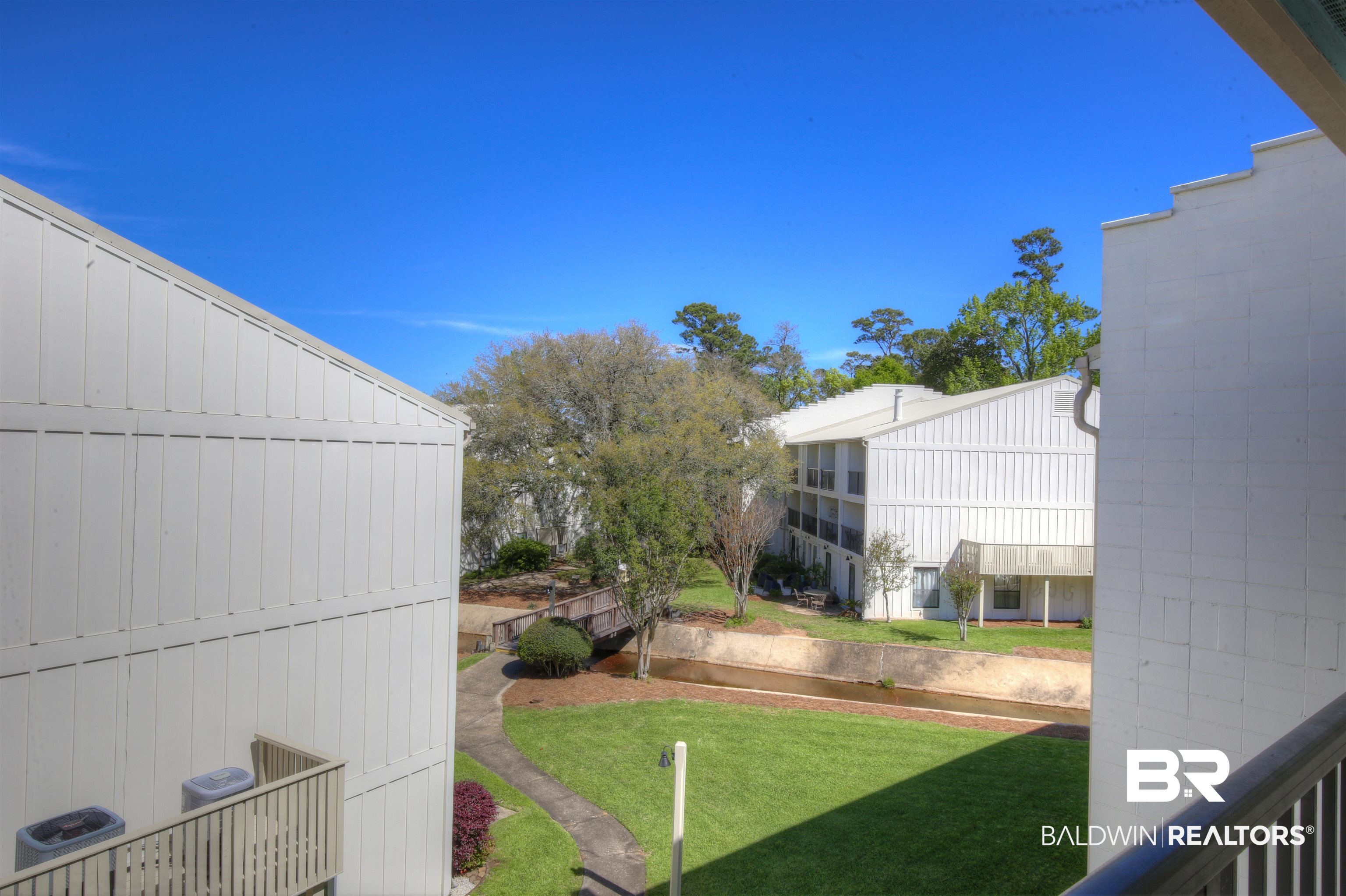710 South Mobile Street, Unit 34 Fairhope, AL 36532 - Photo 17 of 34
