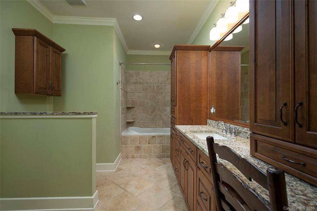 85 Maple Street Brevard, NC 28712 - Photo 8 of 13 Gallery Image 8