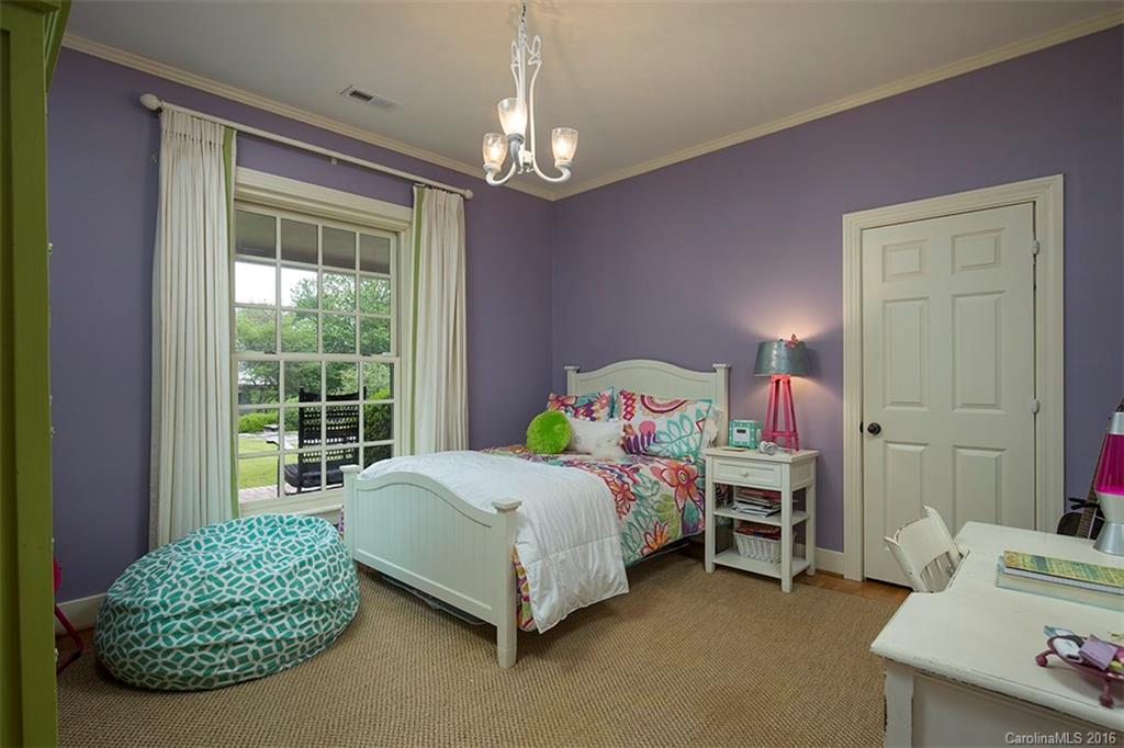 85 Maple Street Brevard, NC 28712 - Photo 9 of 13 Gallery Image 9