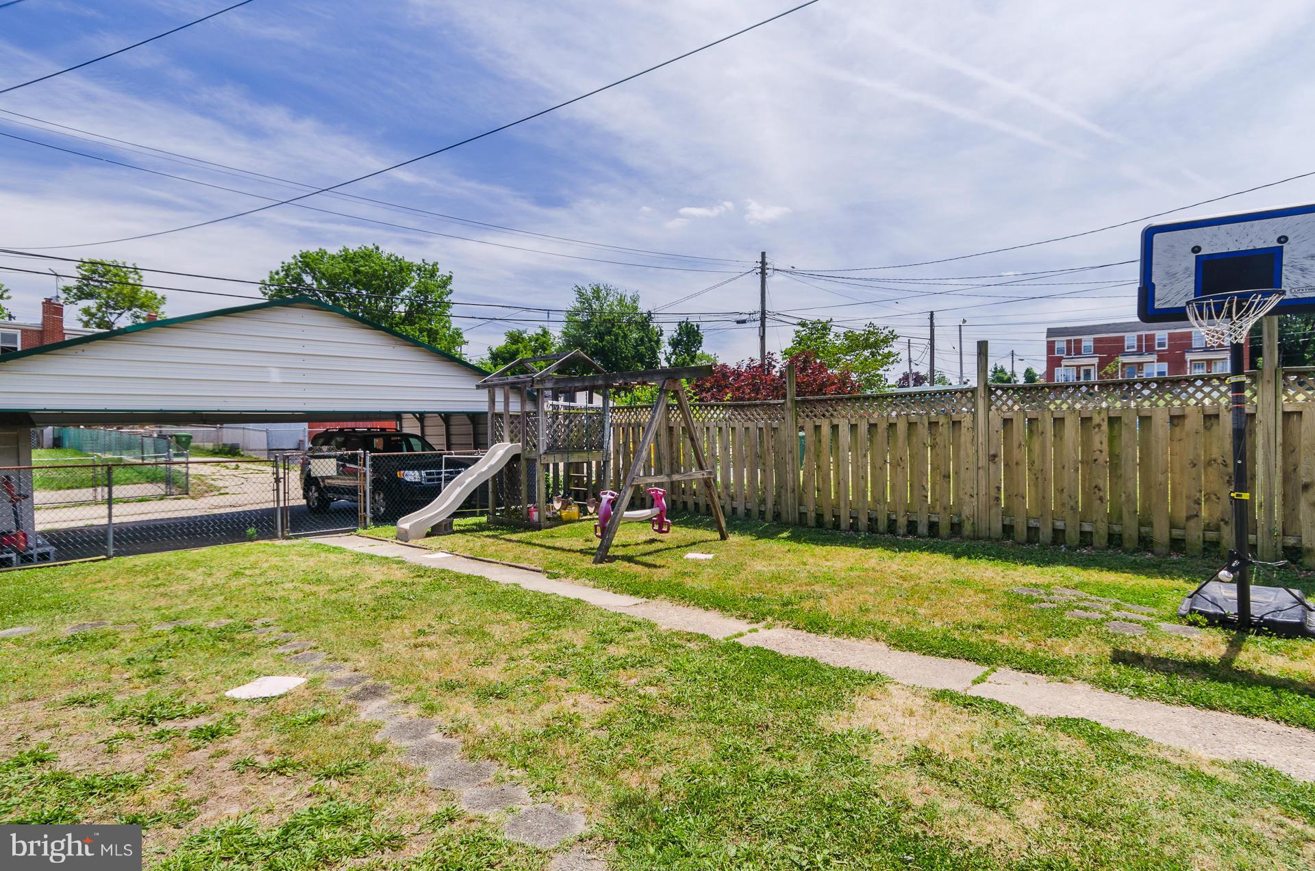 3721 Greenvale Road Baltimore, MD 21229 - Photo 23 of 30 Exterior (Rear)