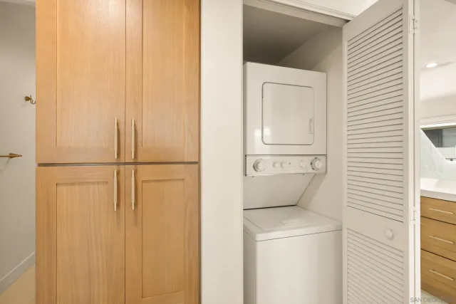 $479,900 | 17925 Caminito Pinero, Unit 270, San Diego, CA 92128