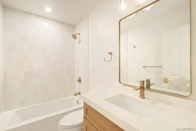 $479,900 | 17925 Caminito Pinero, Unit 270, San Diego, CA 92128