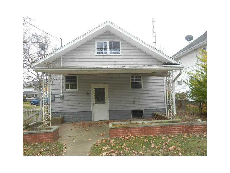 638 Snowhill Boulevard Springfield, OH 45504 - Photo 2 of 11