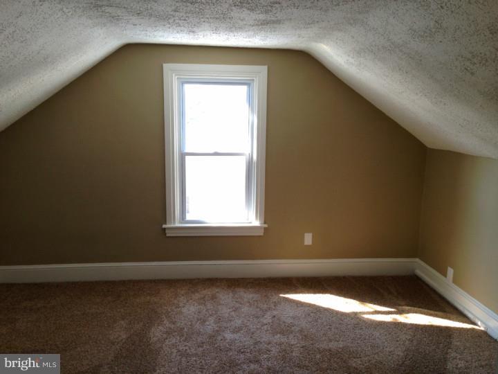 329 Fairview Road Woodlyn, PA 19094 - Photo 12 of 18 Gallery Image 12