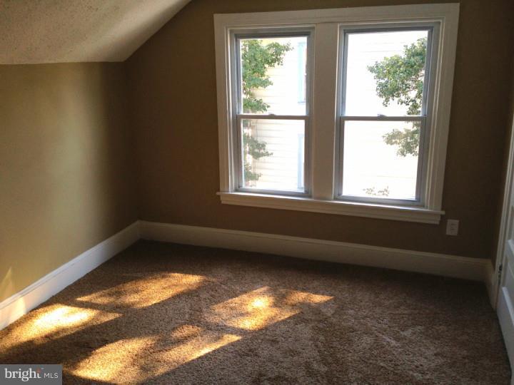 329 Fairview Road Woodlyn, PA 19094 - Photo 13 of 18 Gallery Image 13