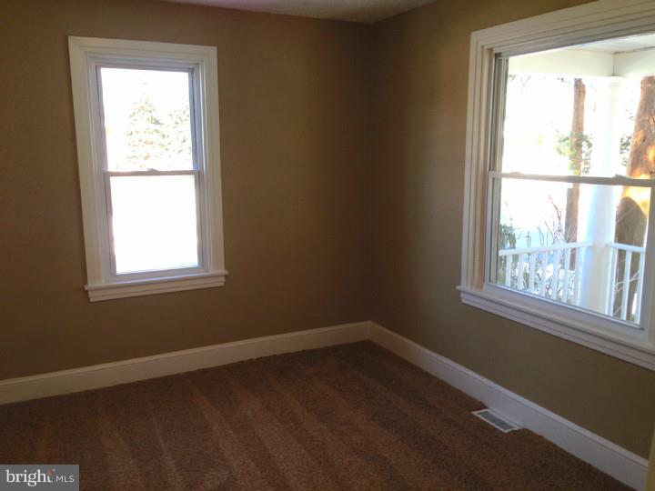 329 Fairview Road Woodlyn, PA 19094 - Photo 7 of 18 Gallery Image 7