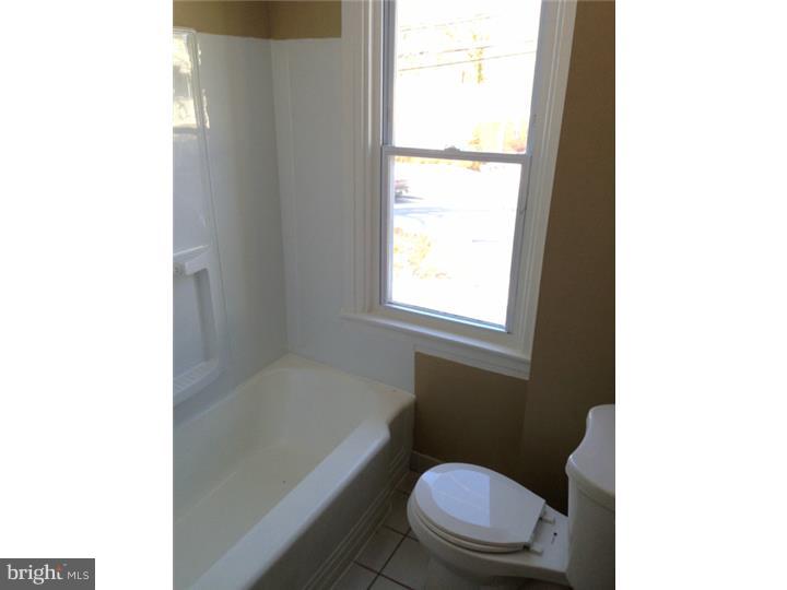 329 Fairview Road Woodlyn, PA 19094 - Photo 9 of 18 Gallery Image 9