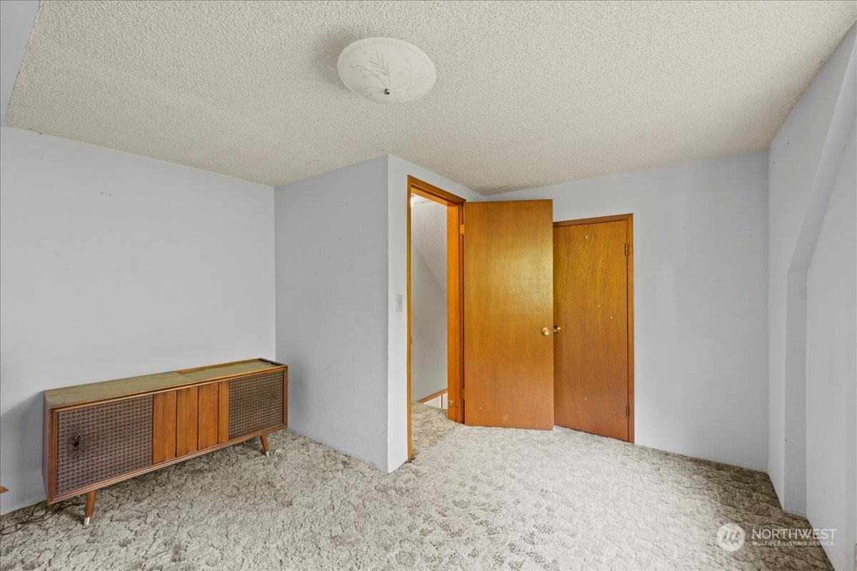 703 Washington Street Walla Walla, WA 99362 - Photo 13 of 30 a view of an empty room