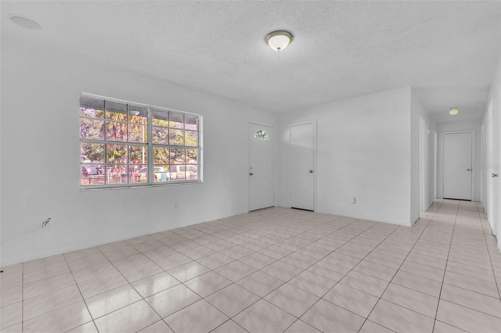 4492 Calendula Drive Orlando, FL 32839 - Photo 7 of 33