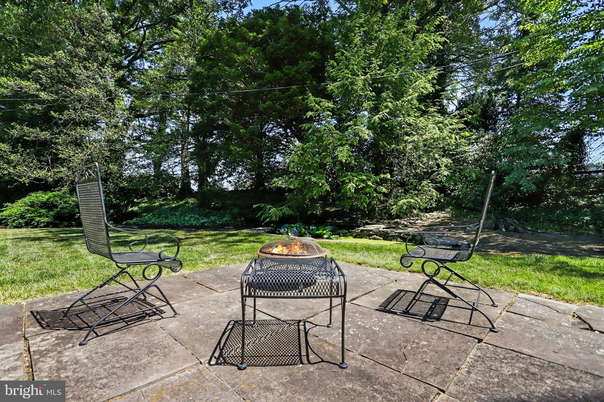 2210 Stratford Road Lancaster, PA 17603 - Photo 51 of 62 Backyard View From Main Patio