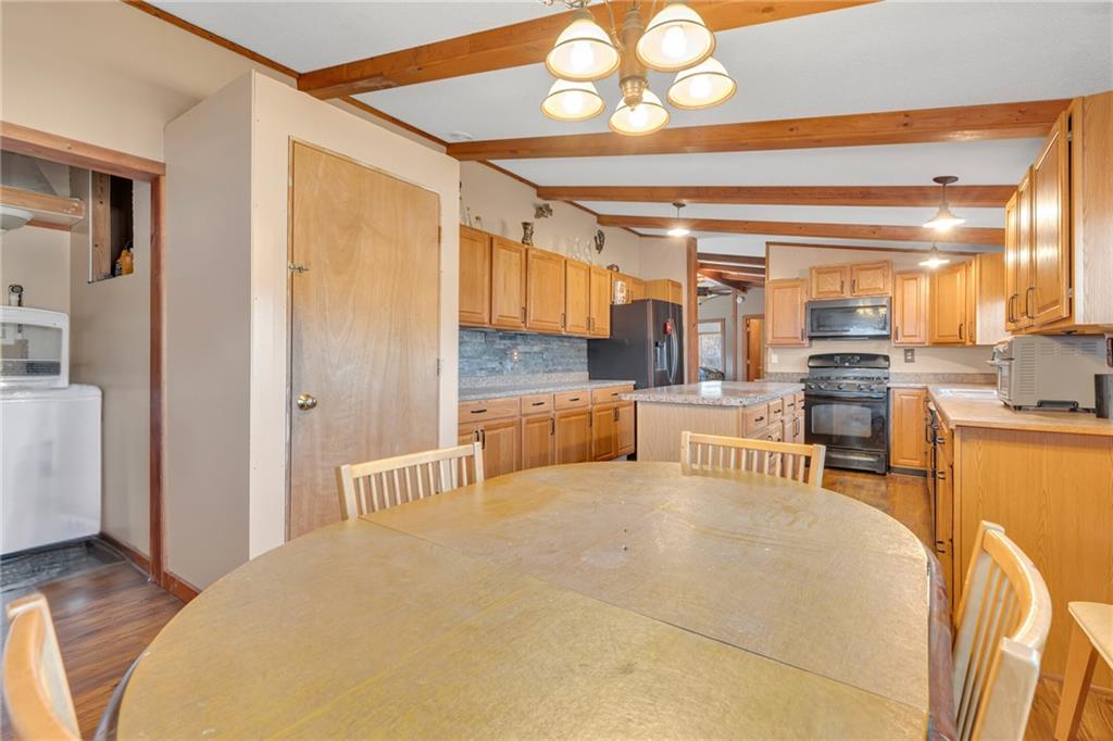 147 Harshaville Road Clinton, PA 15026 - Photo 6 of 38 Gallery Image 6