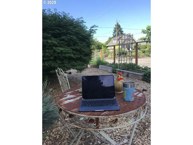 $487,000 | 5425 North Syracuse Street, Portland, OR 97203