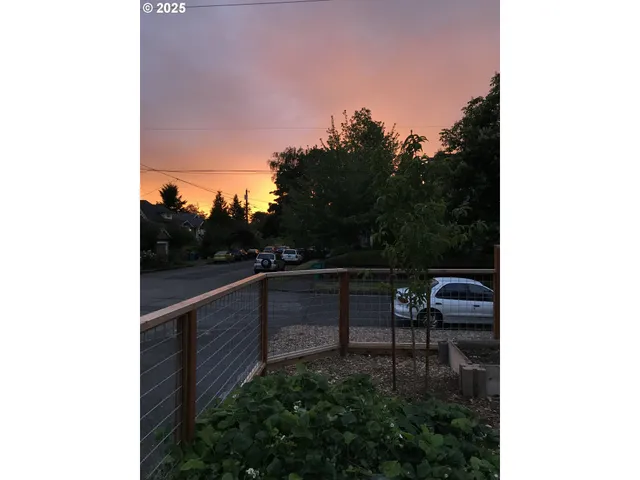 $487,000 | 5425 North Syracuse Street, Portland, OR 97203