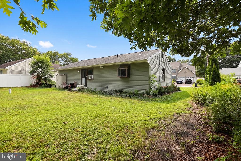 1222 Ripple Avenue Manahawkin, NJ 08050 - Photo 40 of 41