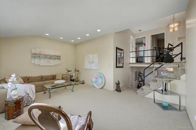 $829,000 | 111 Shinbone Lane, Commack, NY 11725