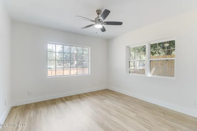 $2,450 | 175 St Charles Avenue, Biloxi, MS 39530