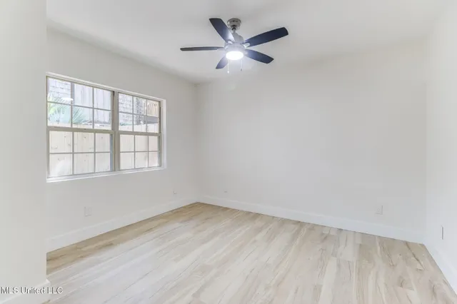 $2,450 | 175 St Charles Avenue, Biloxi, MS 39530