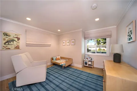 $2,295,000 | 389 Mira Loma Place, Costa Mesa, CA 92627