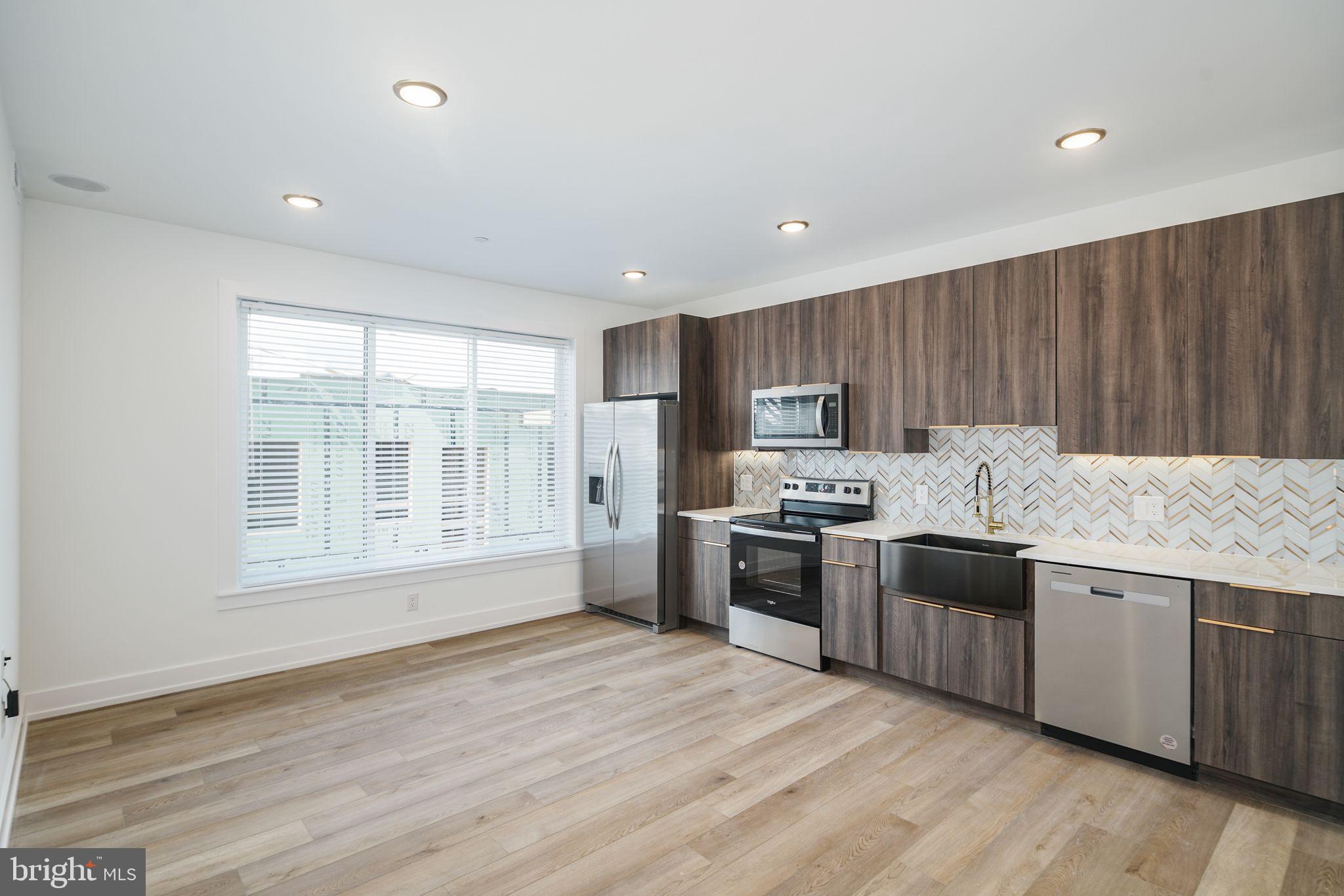2000 North Front Street, Unit A Philadelphia, PA 19122 - Photo 1 of 17