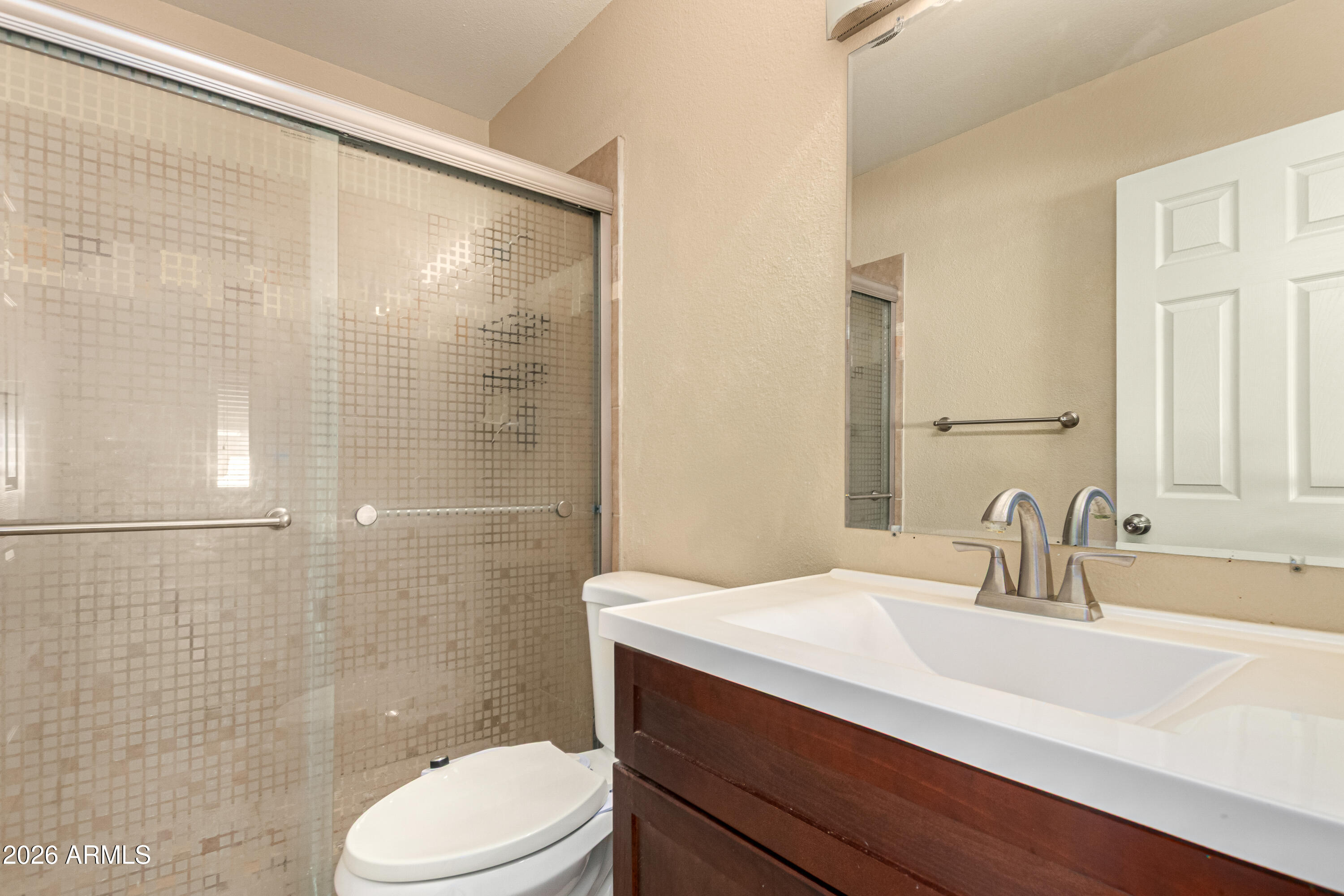 2127 East 10th Street, Unit 4 Tempe, AZ 85281 - Photo 12 of 21 Primary Bathroom