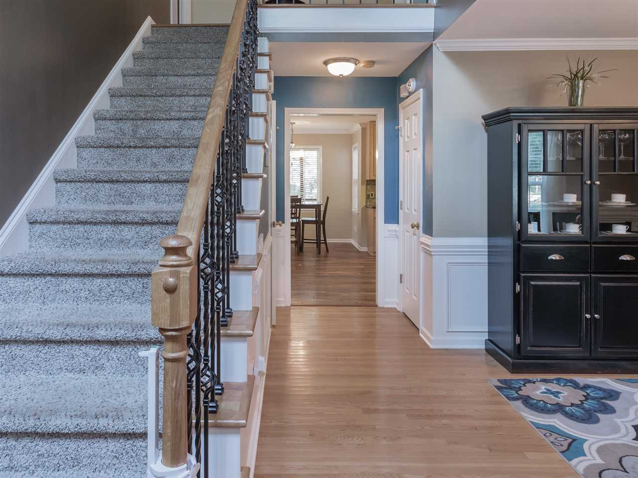 21 Irene Lane Raleigh, NC 27603 - Photo 3 of 25 Entry