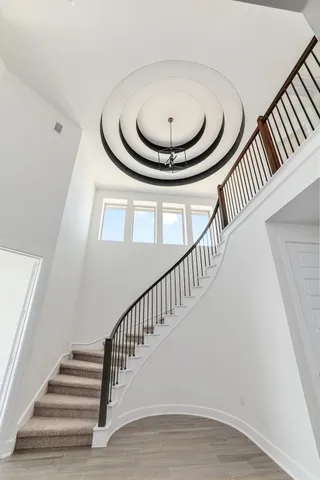 a view of entryway and hall