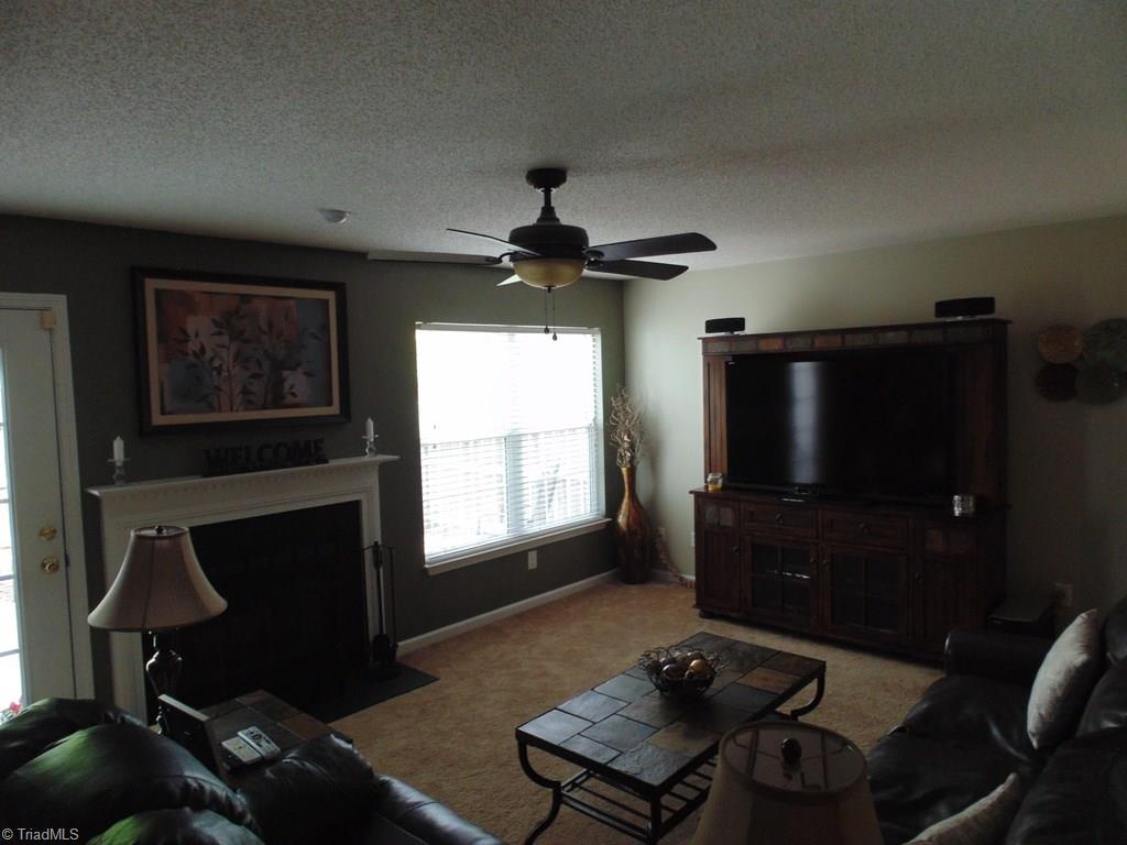 2000 WaterStone Loop High Point, NC 27265 - Photo 3 of 6
