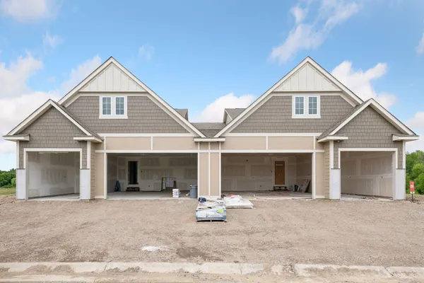 $979,220 | 4570 Tovero Trail, Medina, MN 55340