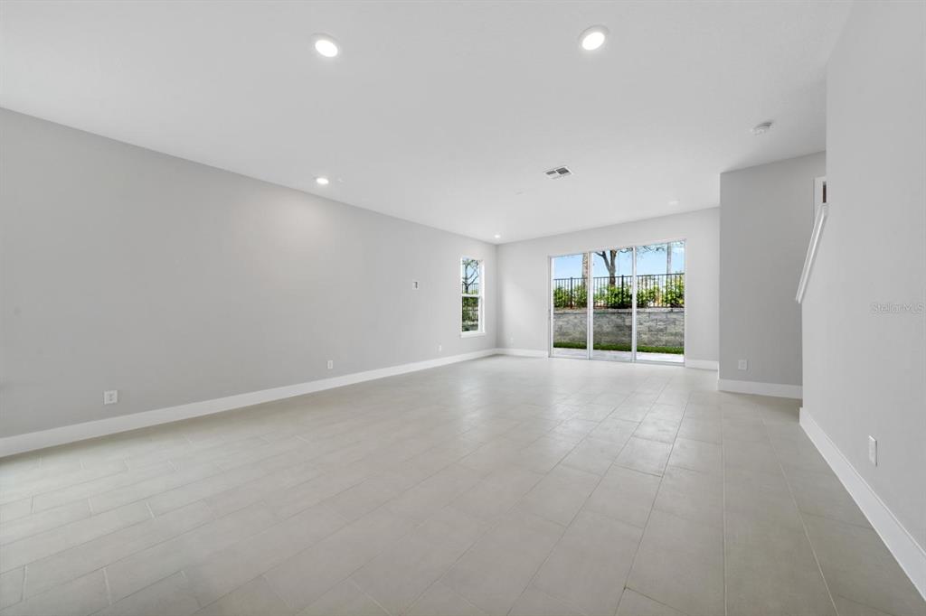 7845 Spectrum Drive Kissimmee, FL 34747 - Photo 11 of 19