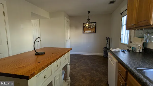 $255,000 | 138 Parkside Drive, Winchester, VA 22602