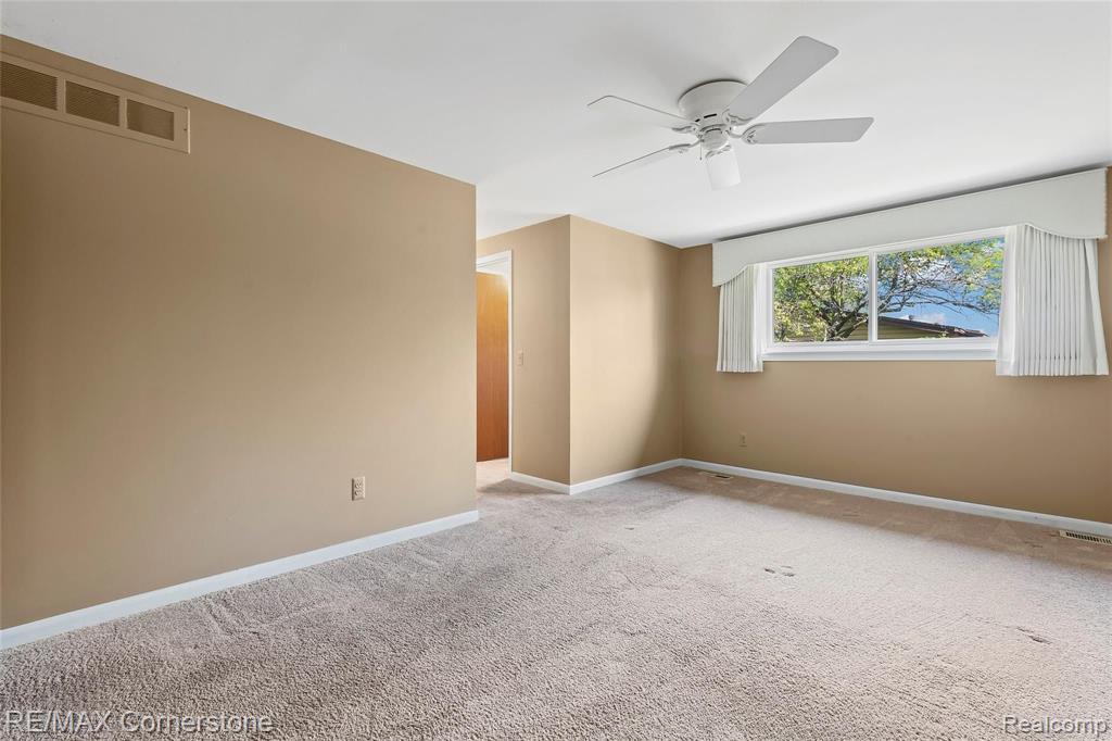 32133 West 12 Mile Road Farmington Hills, MI 48334 - Photo 14 of 24