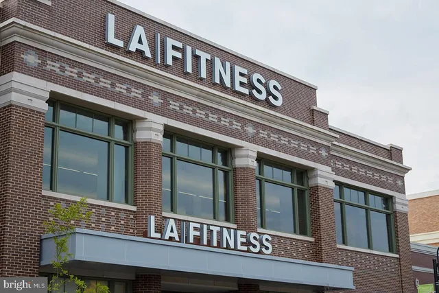 $3,200 | 15716 Winners Drive, Gaithersburg, MD 20878