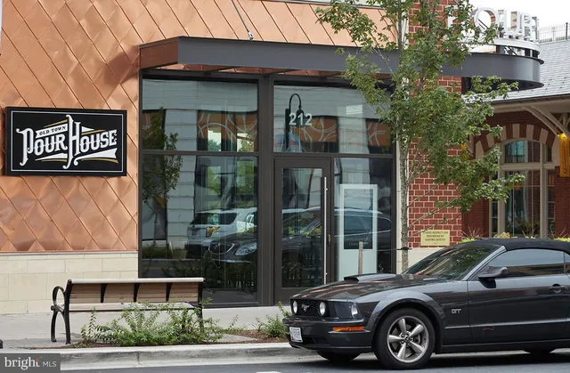 $3,200 | 15716 Winners Drive, Gaithersburg, MD 20878