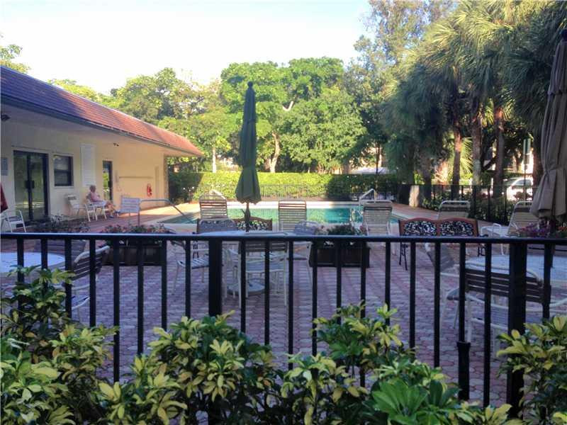 6600 Cypress Road, Unit 504 Plantation, FL 33317 - Photo 8 of 11 Pool