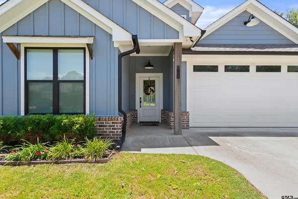 $299,900 | 1636 Alamo Xing Road, Tyler, TX 75701