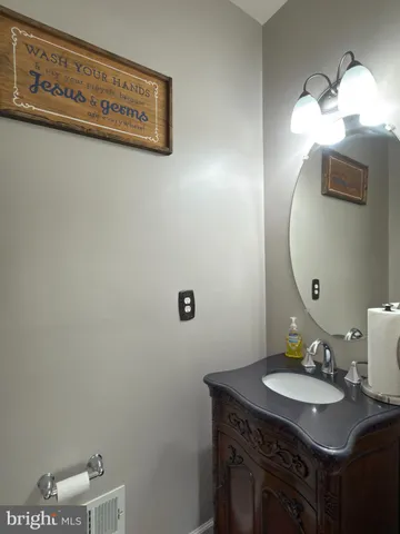 $2,900 | 2711 Coppersmith Place, Bryans Road, MD 20616