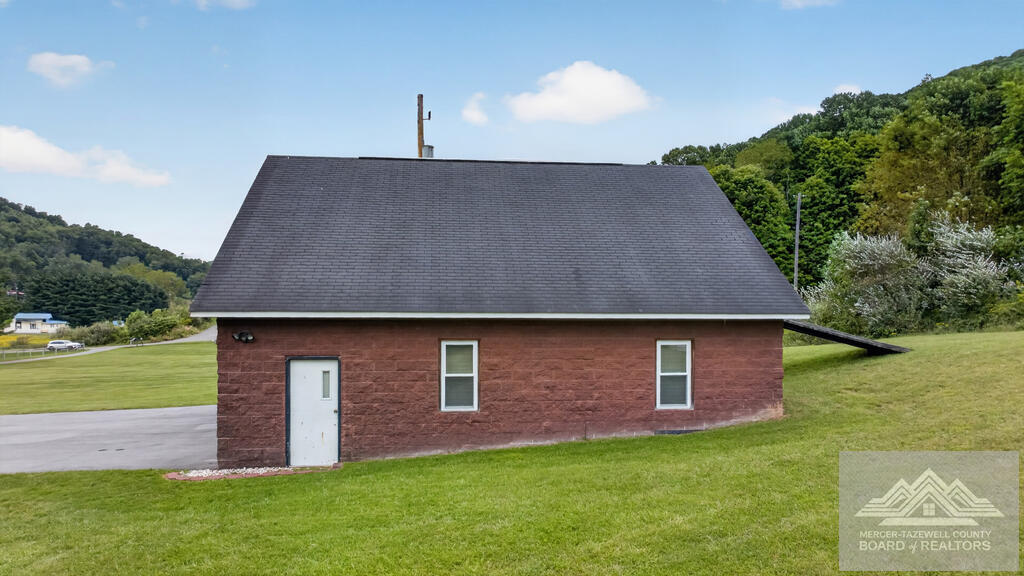 216 School Road Bluefield, VA 24605 - Photo 43 of 54 Gallery Image 43