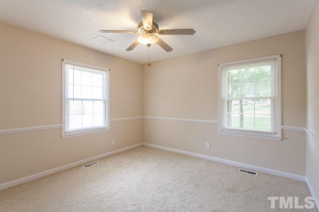 314 Wilson Lucas Road Dunn, NC 28334 - Photo 12 of 30 Gallery Image 12