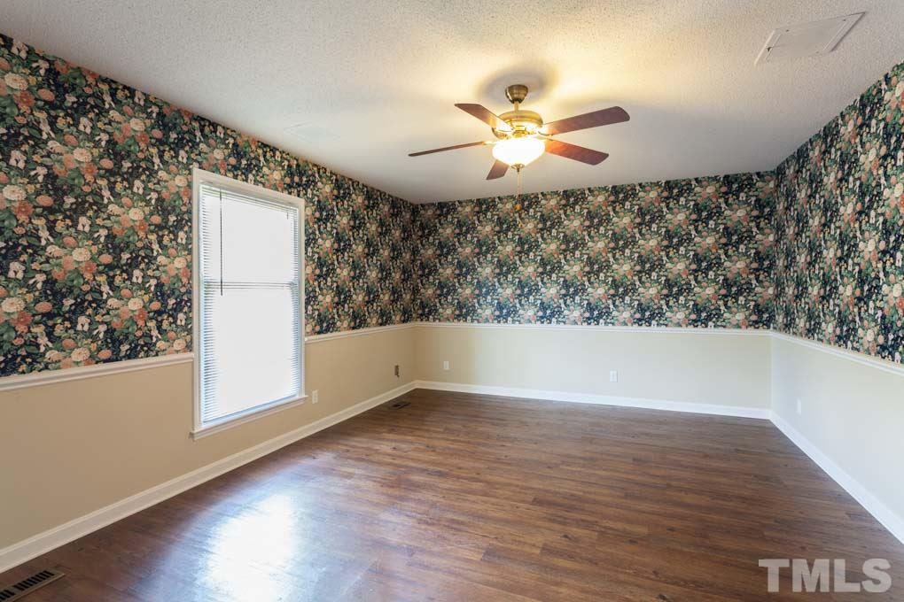 314 Wilson Lucas Road Dunn, NC 28334 - Photo 5 of 30 Gallery Image 5
