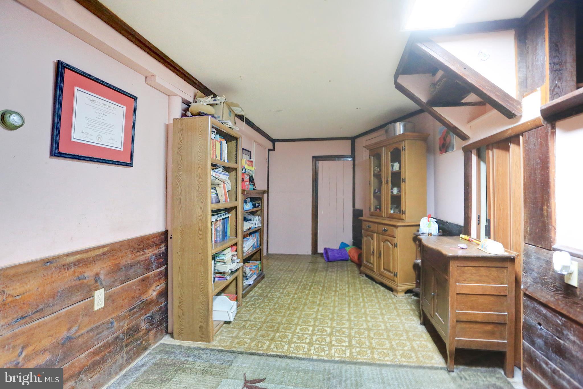 310 North Biesecker Road Thomasville, PA 17364 - Photo 12 of 29 Gallery Image 12
