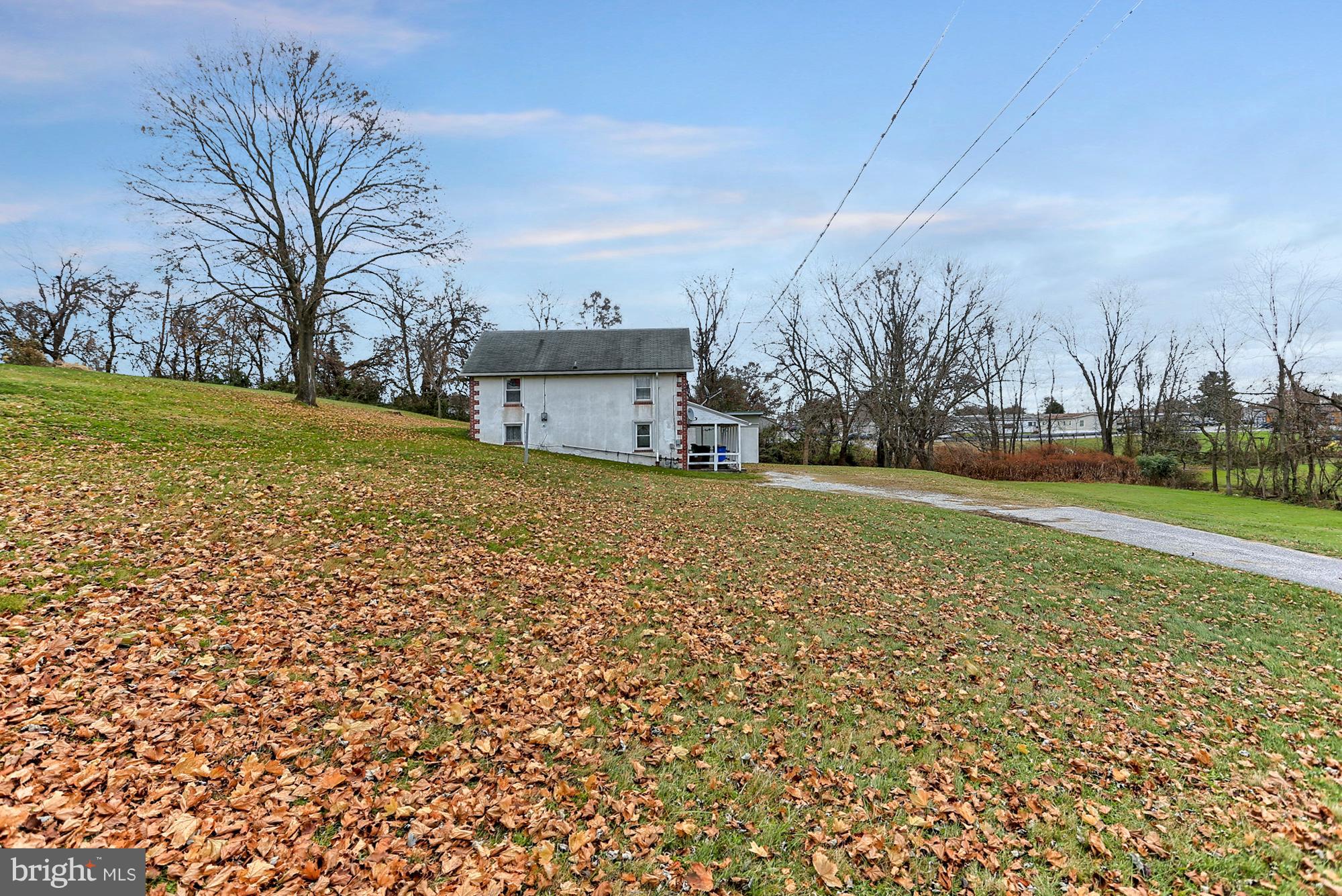 310 North Biesecker Road Thomasville, PA 17364 - Photo 5 of 29 Gallery Image 5