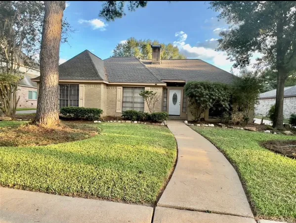$2,300 | 22527 Wildwood Grove Drive, Katy, TX 77450
