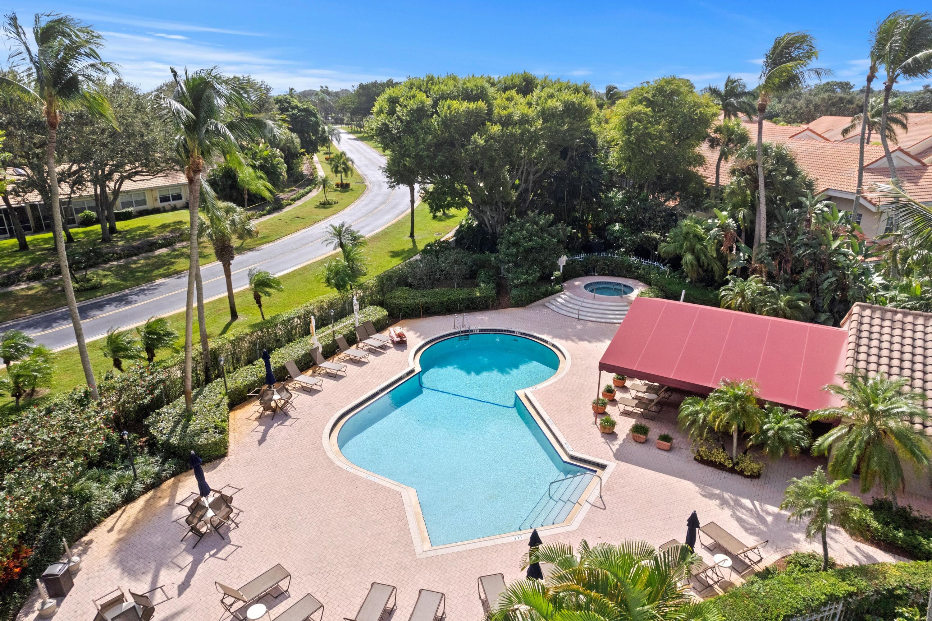 17256 Boca Club Boulevard, Unit 1407 Boca Raton, FL 33487 - Photo 19 of 22 Community Pool