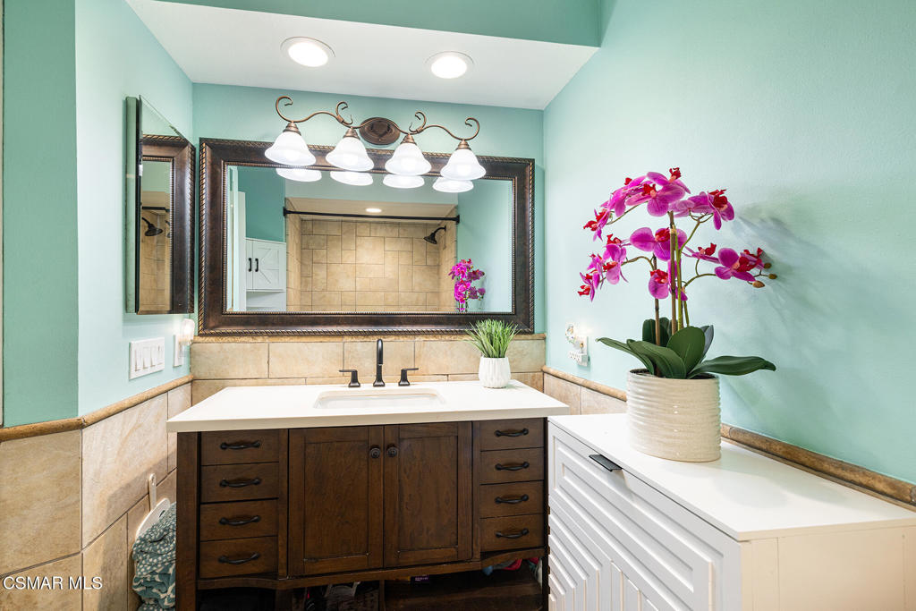 3101 Peninsula Road, Unit 101 Oxnard, CA 93035 - Photo 16 of 32
