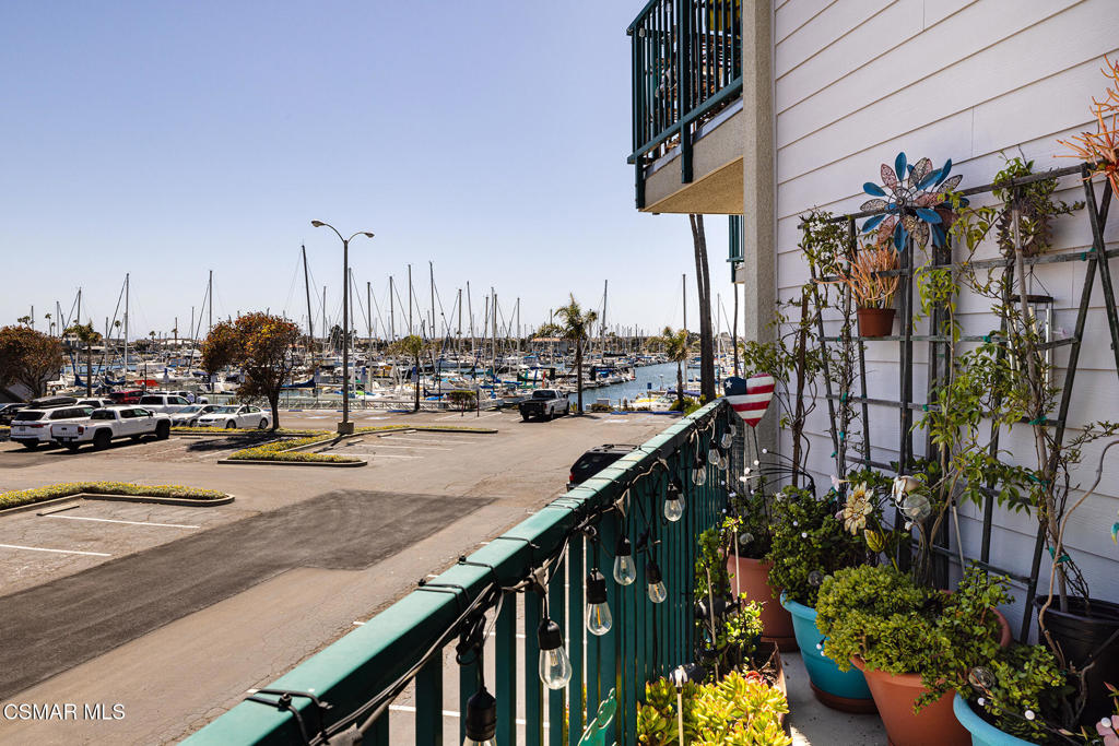 3101 Peninsula Road, Unit 101 Oxnard, CA 93035 - Photo 23 of 32