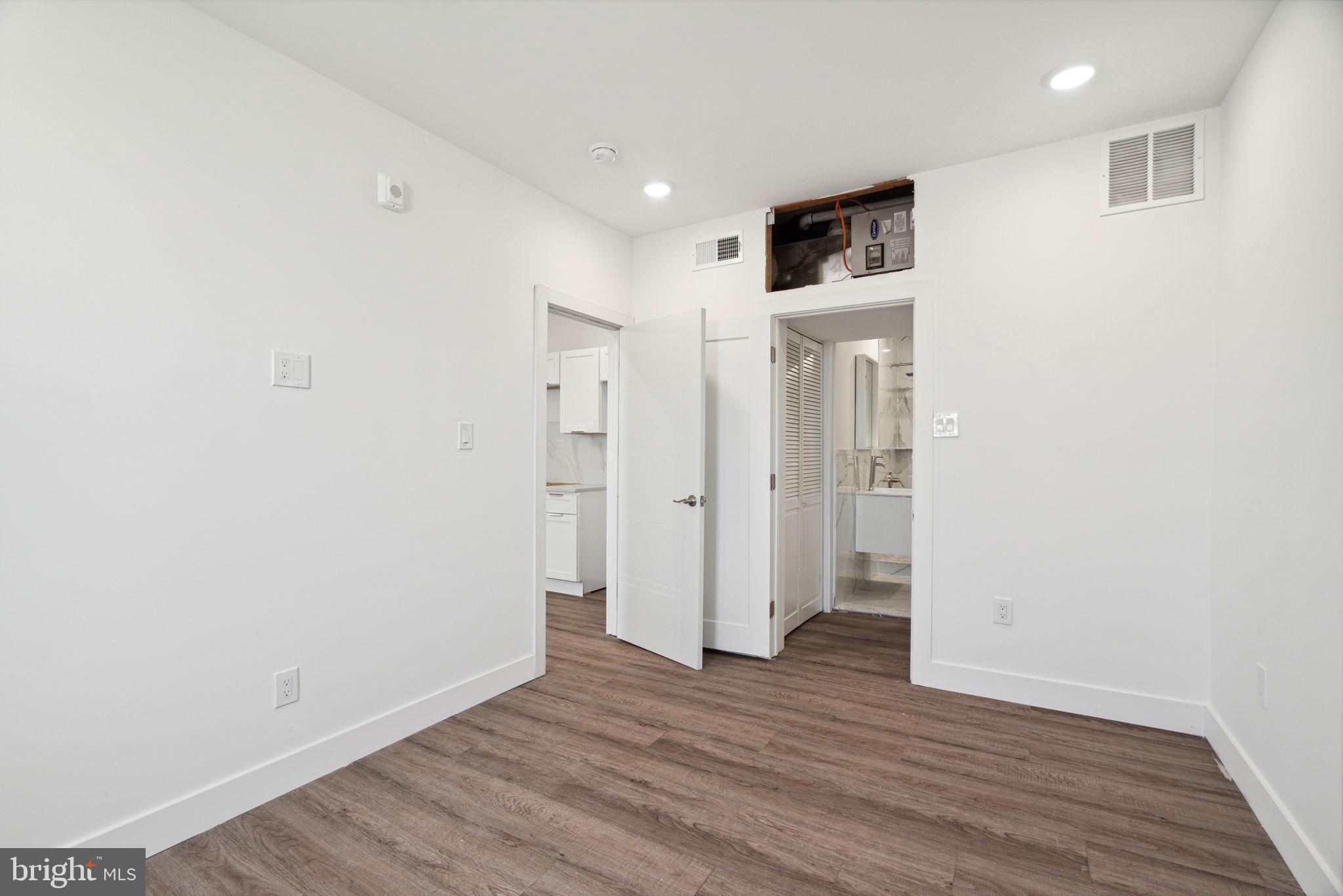 5164 Ridge Avenue, Unit 2 Philadelphia, PA 19128 - Photo 7 of 16