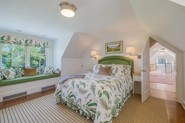 $2,975,000 | 541 East Blue Hill Road, Blue Hill, ME 04614